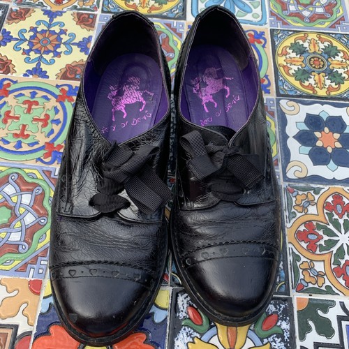 Red dead black leather - red,