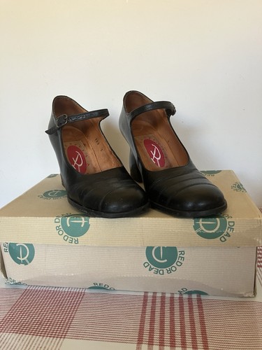 Red dead vintage women s - dead,