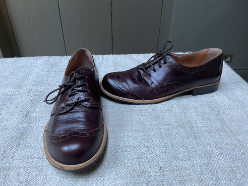 Red dead rosie dark brown - or,